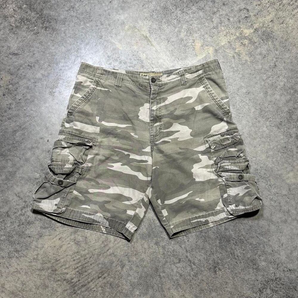 Lee Men's Green and Khaki Shorts